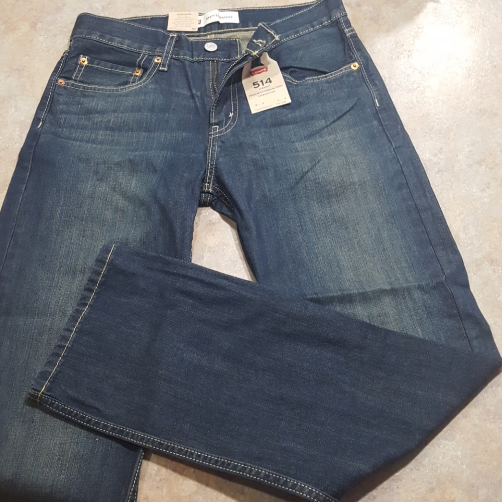 Boys size 16  reg levis . NWT